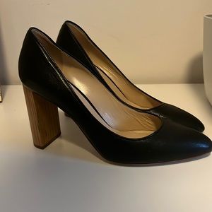 [M. Gemi] The Mandorla Leather Teak Stacked Heel in Black 38.5